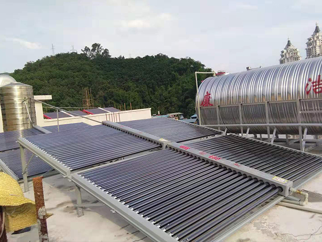 集中供熱太陽能熱水器